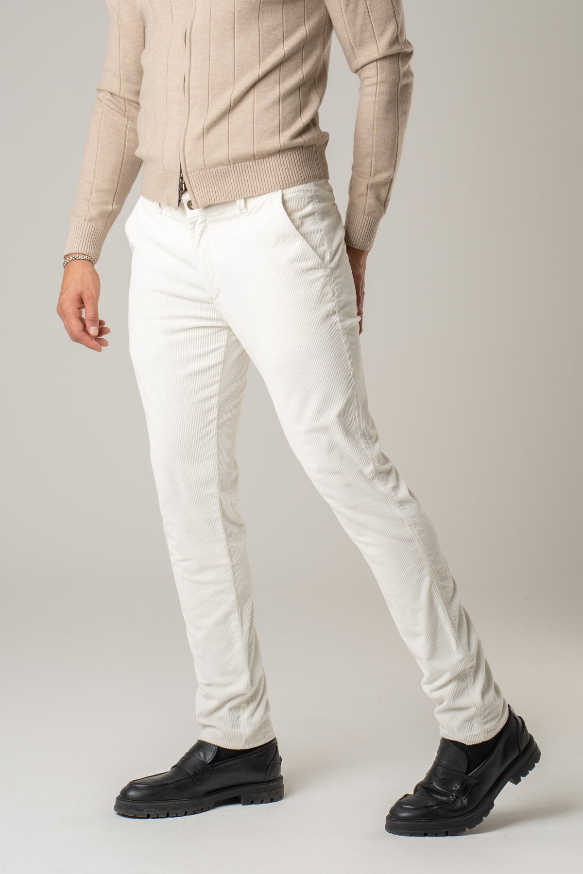 Pantalone chino velluto