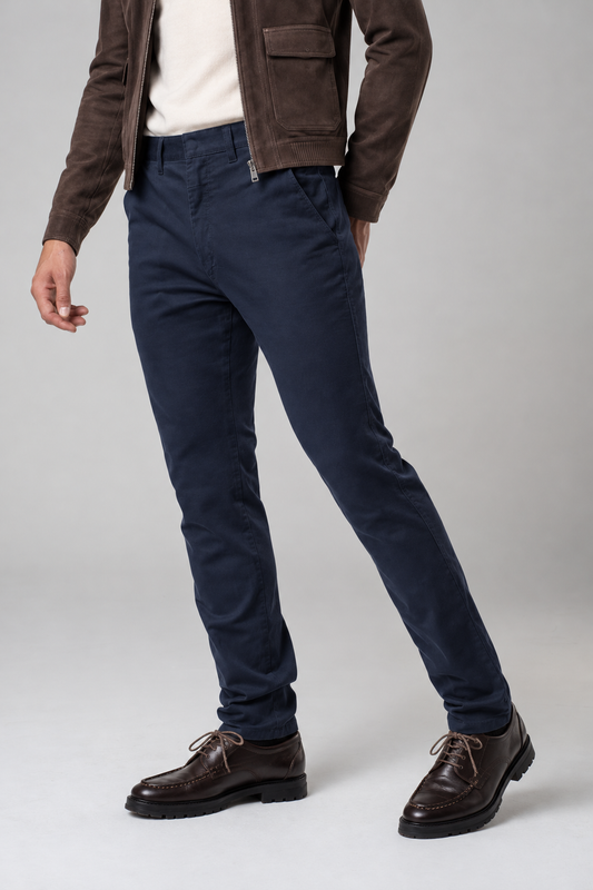 Pantalone chino in gabardina navy
