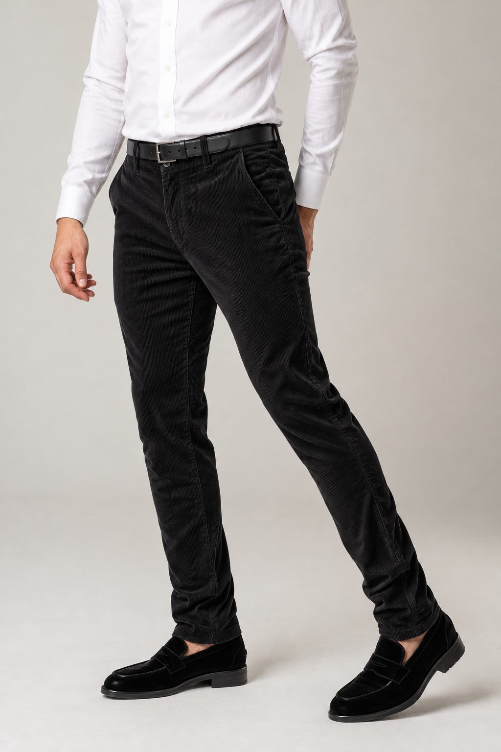 Pantalone chino velluto 1000 righe nero
