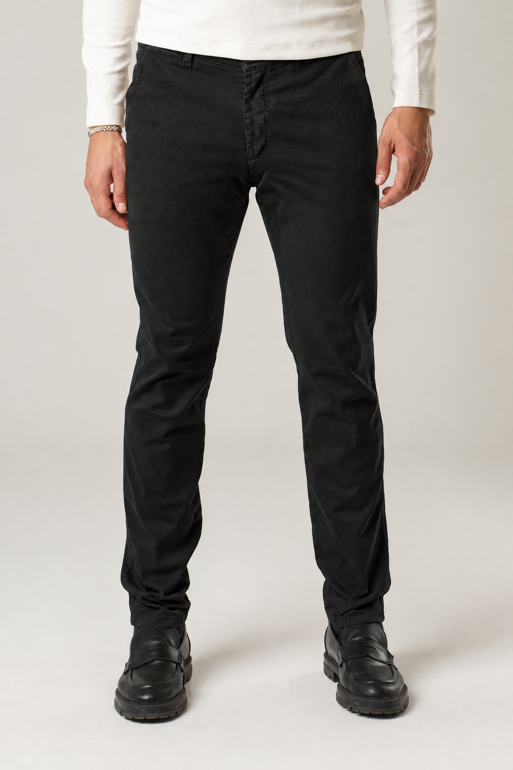 Pantalone chino in gabardina nero